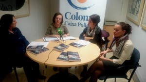 Angels Martínez, Carmen Orte, Beatriz Pérez y Sandra Palau, durante la presentación del Anuari de l'Educació 2015.