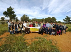 Una foto de familia de los participantes en la segunda prueba del Campeonato por equipos de Tir de Fona 2016.