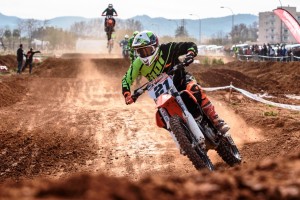 Rubén Cervantes fue el vencedor en la categoría reina del motocross de Sant Antoni. Fotos: Jon Izeta