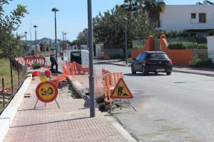 Obras de mejora en el acceso a Puig d'en Valls.