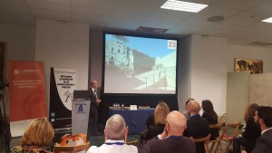 Alfonso Molina durant la conferència d'ahir a Madrid.