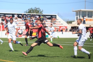 Jordi Martí marcó el segundo y el tercer tanto del Formentera en el encuentro. Fotos: Kevin Cabezuelo