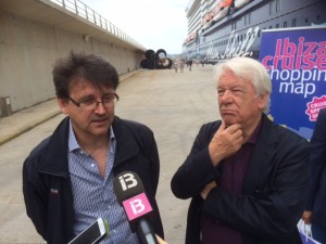 José Javier Marí y Joan Riera en la presentación.