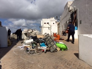 Objetos retirados de las viviendas desalojadas.