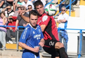 Cruz y Górriz, en un lance del partido disputado en Sant Rafel