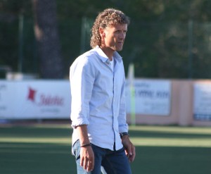 Luis Elcacho, técnico del Formentera