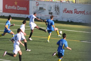 Debutó Somen con la Peña y en esta acción estuvo a punto de marcar