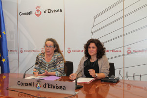 Viviana de Sans y Pepa Marí, durante la rueda de prensa de hoy. 