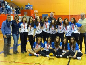 El conjunto cadete femenino del Puchi que se ha proclamado campeón de Balears.