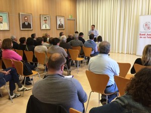 L'alcalde intervé durant el 'Àgora' celebrat aquesta tarda a la Sala de Plens de l'Ajuntament de Sant Josep.