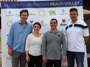 Una imagen de la presentación del I Open de Formentera de Beach Volley.