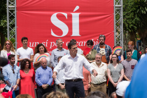 Pedro Sánchez durante su discurso en el Parque de la Paz. Foto: FSE-PSOE