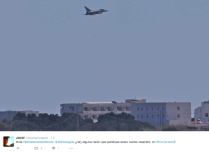 Imagen de uno de los cazas  militares sobrevolando Formentera.