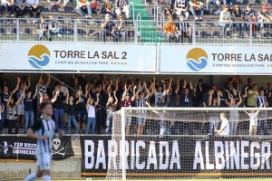 Una imagen de la grada del estadio municipal de Castalia. Foto: El Periódico Mediterráneo 