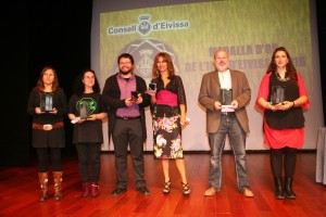 Los premiados con la Medalla de Oro y el Premio al Mérito Ciudadano de Eivissa.