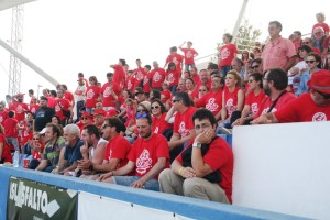 Trescientos seguidores del Sineu han acompañado a su equipo en la grada. Foto: C. V.