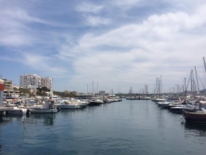 Vista el puerto de Sant Antoni.