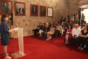 Francina Armengol en la presentación del Plan de Lucha Explotación Laboral.