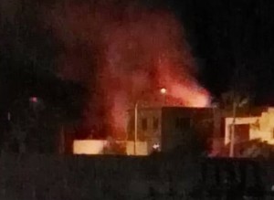 Imagen del incendio declarado anoche en Santa Eulària