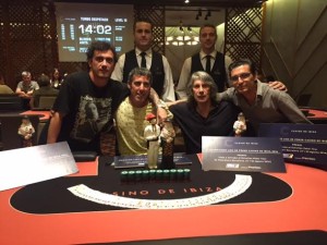 En la imagen, los mejores clasificados del torneo de poker de Ibiza