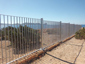 El Consell d'Eivissa substitueix la tanca del jaciment arqueològic de Sa Caleta.