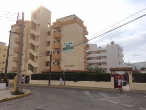 Apartamentos turísticos Arlanza Jet, de Platja d'en Bossa. 