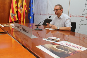 El conseller David Ribas en rueda de prensa. 