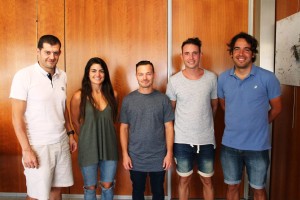 José Antonio Ferrer, Ainhoa García, Vicent Martínez y Estefan Lanchón, junto a Fernando Gómez.