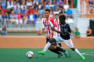 Moha, en una imagen de archivo, anotó los dos goles de la Peña ante el Cide. Foto: Fútbol Pitiuso