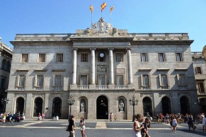 Una imagen de la fachada del Ayuntamiento de Barcelona.