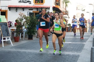 Nidia Borget, Susana Sevillano y Carolina Gámez, las tres primeras en categoría femenina. Fotos: C. V.