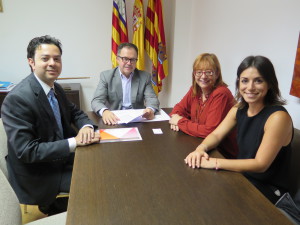 Signa del conveni amb la Fundació Laboral de la Construcció de Balears.