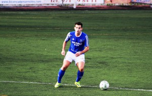 Iván Morales le dio salida al equipo desde la defensa ante el Santa Catalina