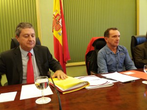 Carlos Jover y Salvador Aguilera, en la comisión de las autovías de Ibiza. 