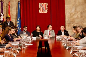 Imagen de la Mesa de Vivienda celebrada en Mallorca para presentar el borrador de la Ley de Vivienda. 