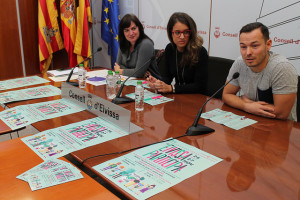 Glora Santiago, Fernando Gómez y Judith Romero, en la presentación de Eivissa Participa. 