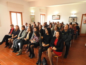 Alrededor de medio centenar de personas han acudido al acto