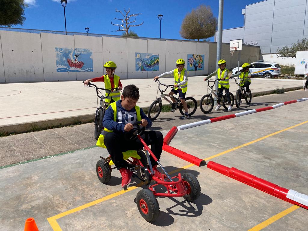 Clases De Educación Vial En Las Escuelas De Formentera - Noudiari.es